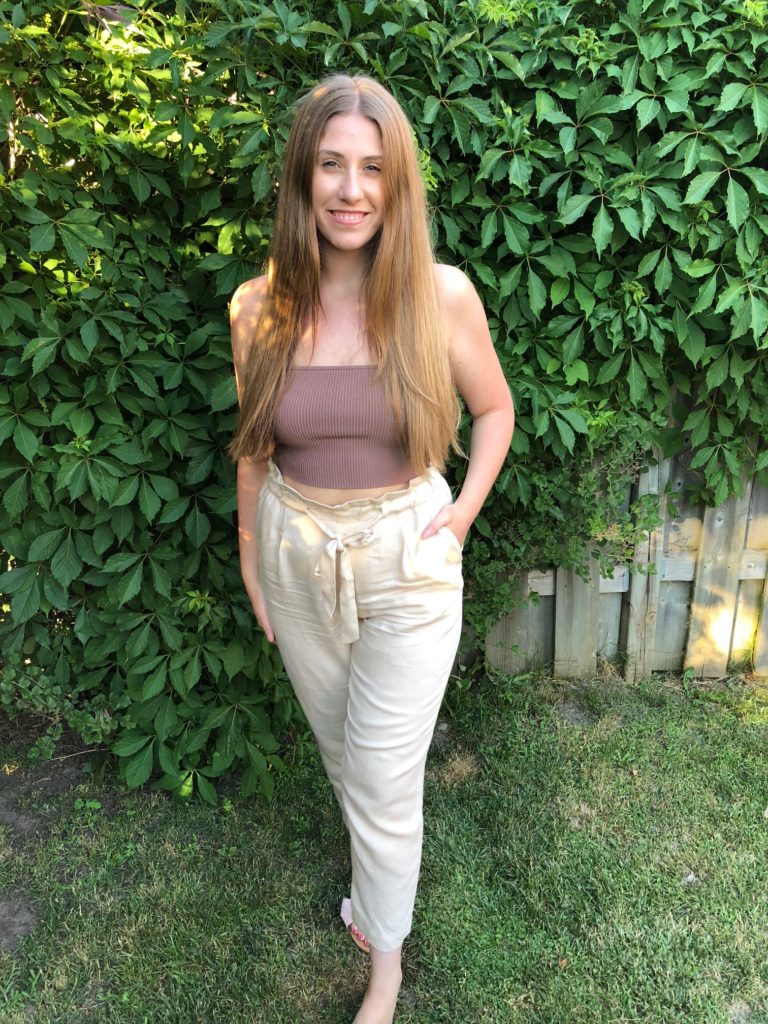 Summer Neutrals – Dressed to the Nineties